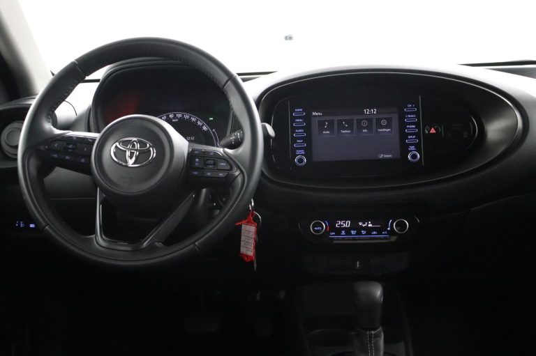 Toyota Aygo X - 1.0 VVT-i S-CVT first 56
