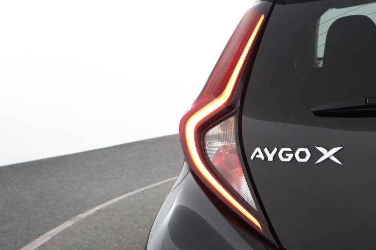 Toyota Aygo X - 1.0 VVT-i S-CVT first 57