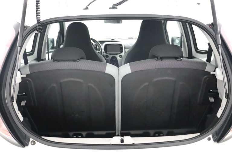 Toyota Aygo - 1.0 VVT-i x-play 24