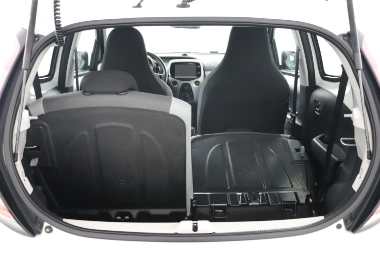 Toyota Aygo - 1.0 VVT-i x-play 25