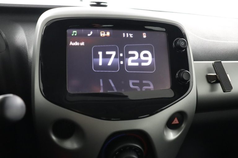 Toyota Aygo - 1.0 VVT-i x-play 45