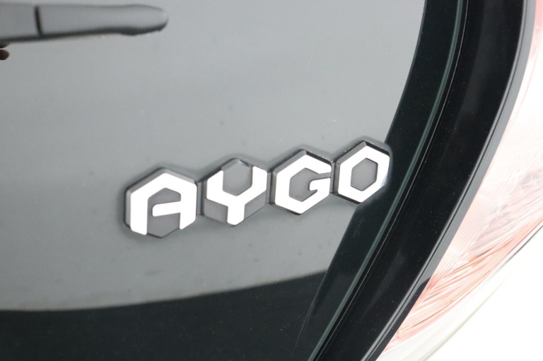 Toyota Aygo - 1.0 VVT-i x-play 56