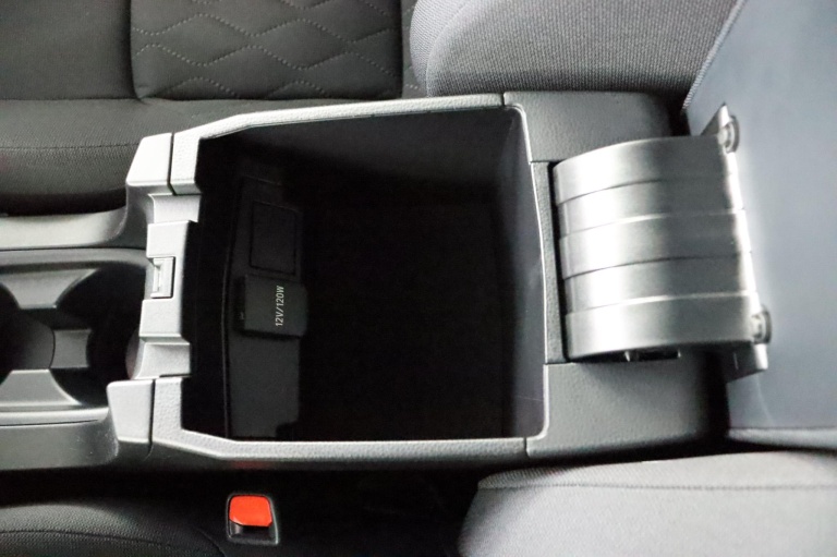 Toyota Corolla Cross - Hybrid 140 Dynamic 61