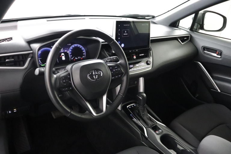 Toyota Corolla Cross - Hybrid 140 Dynamic 62