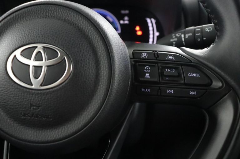 Toyota Yaris - 1.5 Hybrid 115 First Edition 21