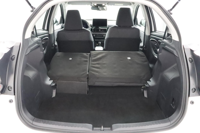 Toyota Yaris - 1.5 Hybrid 115 First Edition 26