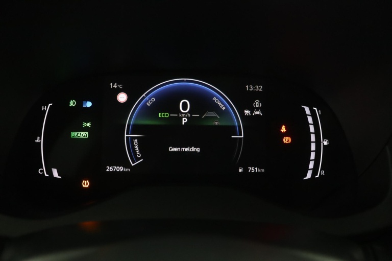 Toyota Yaris - 1.5 Hybrid 115 First Edition 44