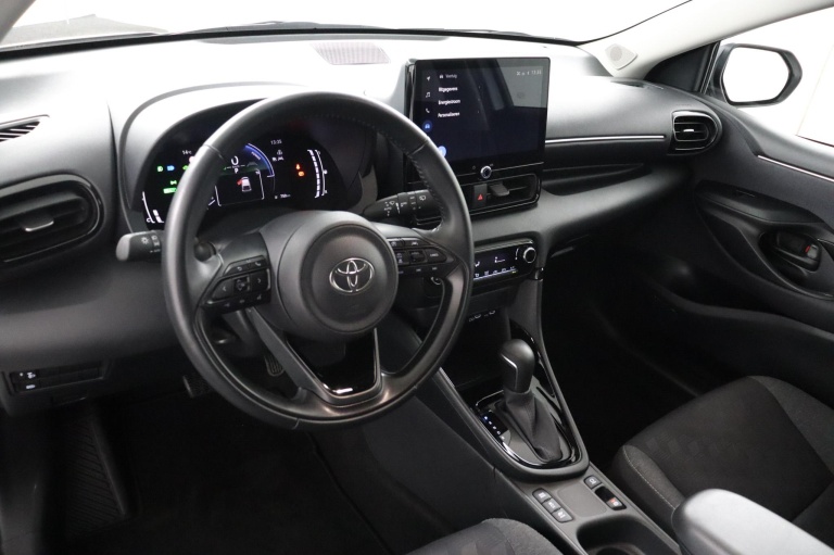 Toyota Yaris - 1.5 Hybrid 115 First Edition 59