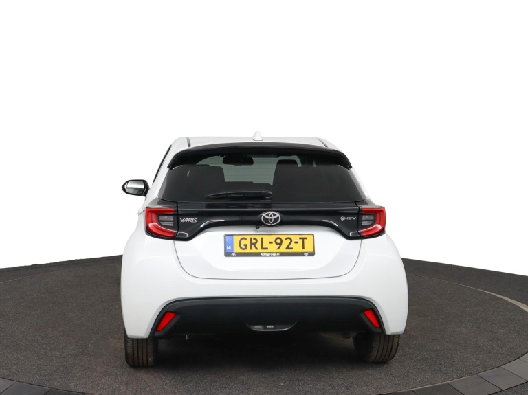 Toyota Yaris - 1.5 Hybrid 115 First Edition 65