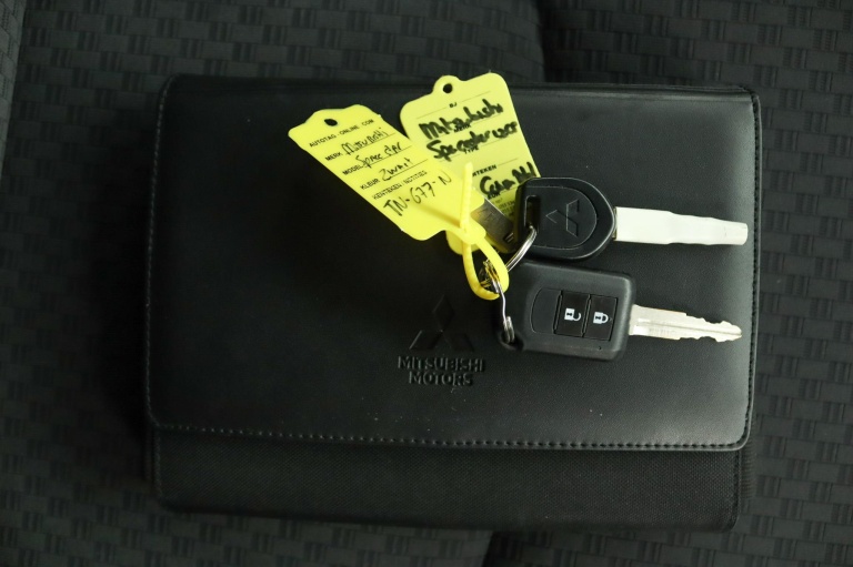 Mitsubishi Space Star - 1.2 Connect Pro 11