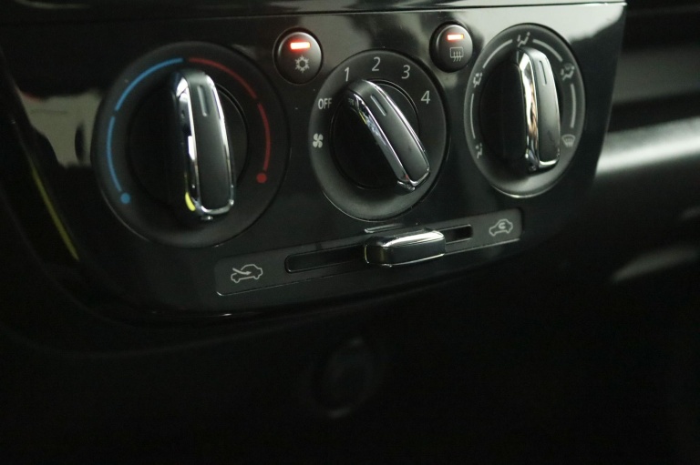 Mitsubishi Space Star - 1.2 Connect Pro 7