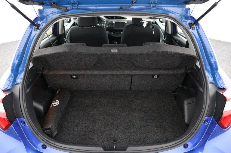 Toyota Yaris - 1.5 Hybrid Design 23