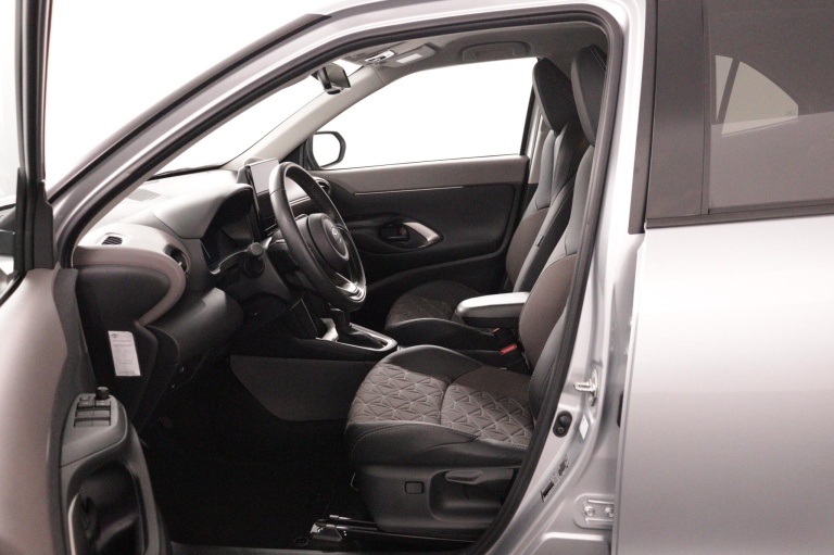 Toyota Yaris Cross - 1.5 Hybrid 130 Executive 17