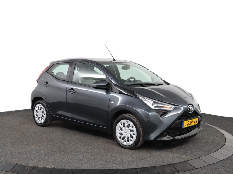 Toyota Aygo - 1.0 VVT-i x-play 14