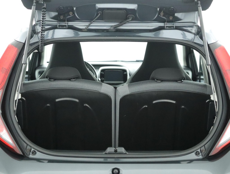 Toyota Aygo - 1.0 VVT-i x-play 24