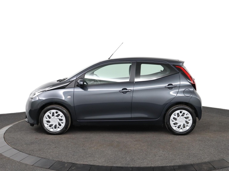 Toyota Aygo - 1.0 VVT-i x-play 3