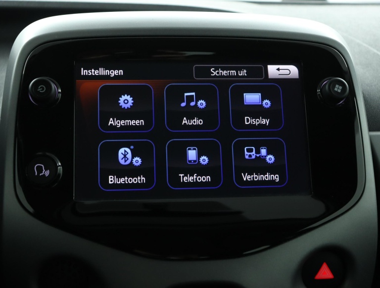 Toyota Aygo - 1.0 VVT-i x-play 48