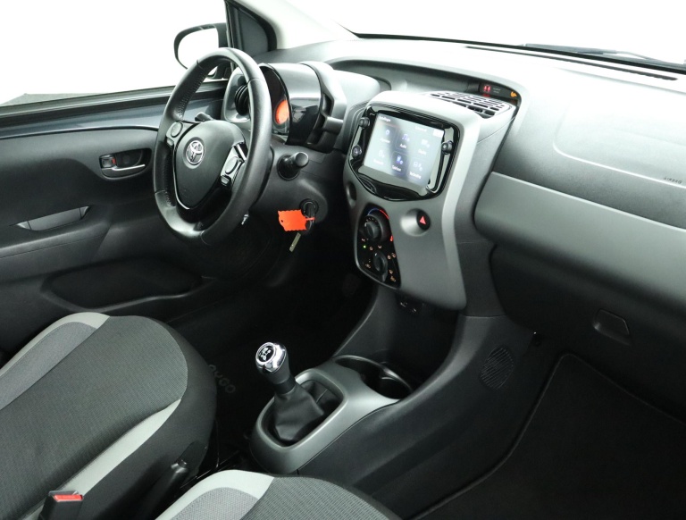 Toyota Aygo - 1.0 VVT-i x-play 52