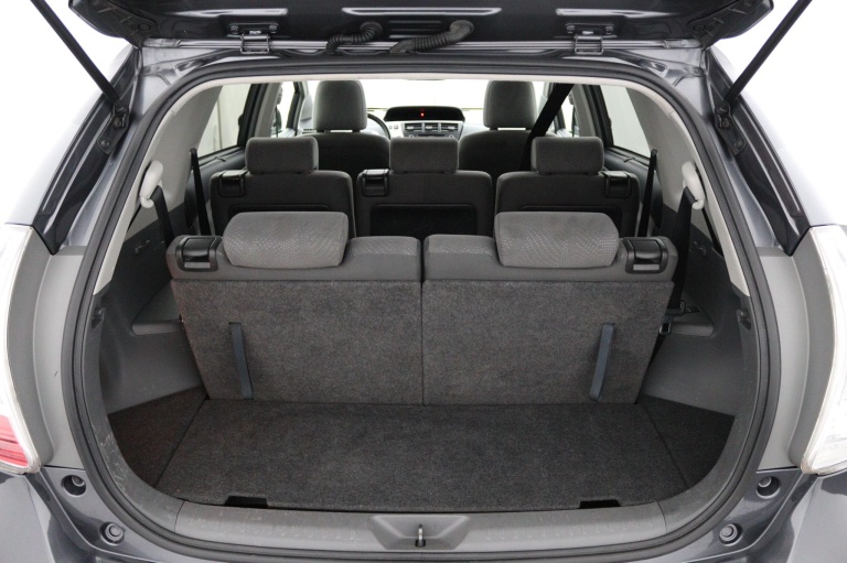 Toyota Prius Wagon - 1.8 Aspiration 23