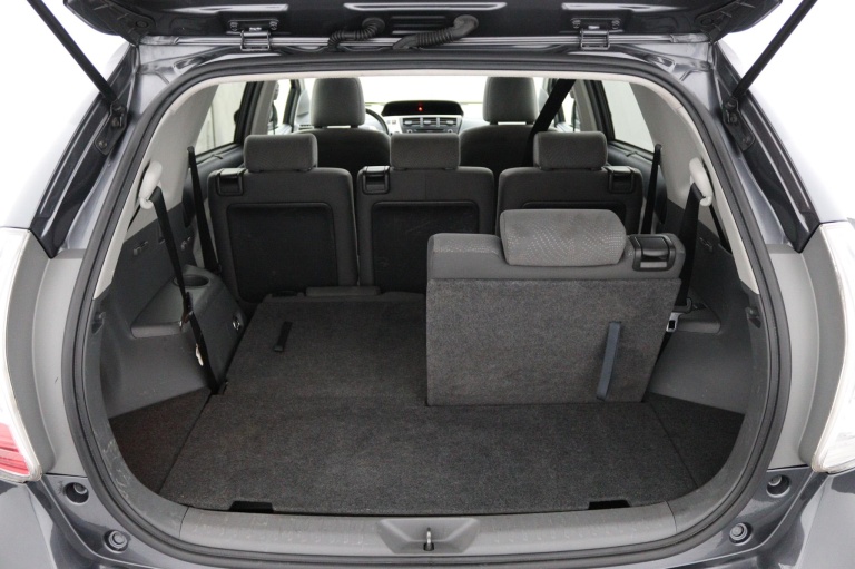 Toyota Prius Wagon - 1.8 Aspiration 24