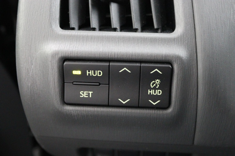 Toyota Prius Wagon - 1.8 Aspiration 32