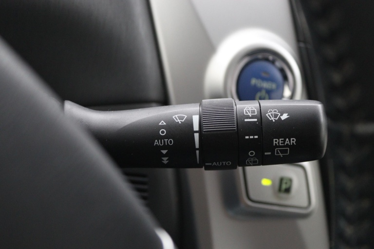 Toyota Prius Wagon - 1.8 Aspiration 35