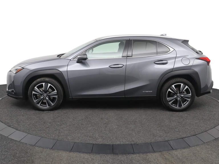Lexus UX - 250h Preference Line 3