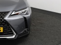 Lexus UX - 250h Preference Line