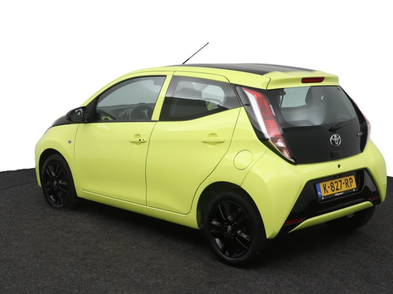 Toyota Aygo - 1.0 VVT-i x 12