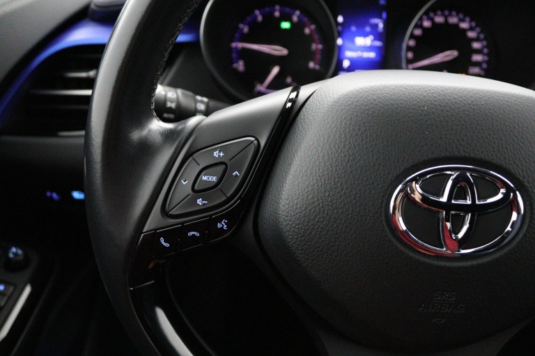 Toyota C-HR - 1.2 Bi-Tone 19