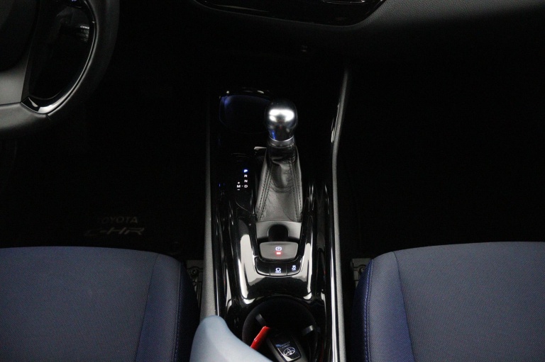 Toyota C-HR - 1.2 Bi-Tone 26