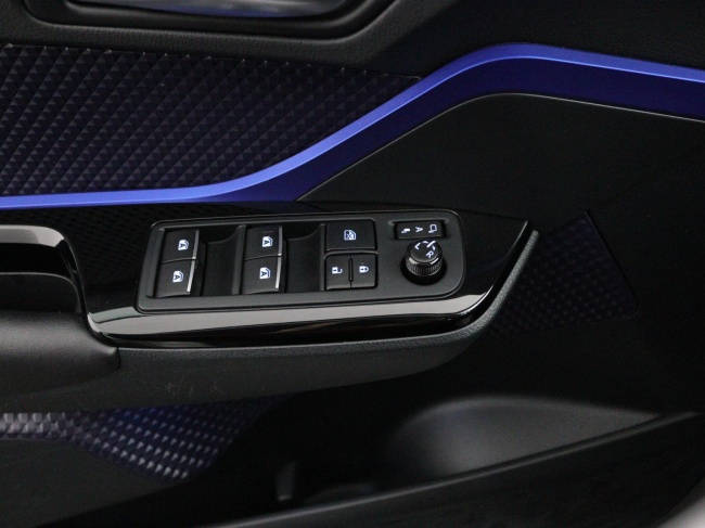 Toyota C-HR - 1.2 Bi-Tone