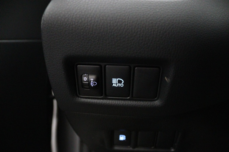 Toyota C-HR - 1.2 Bi-Tone 29