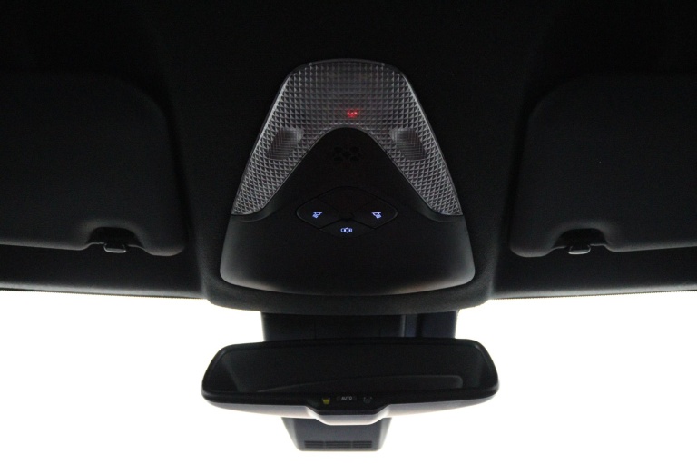 Toyota C-HR - 1.2 Bi-Tone 32