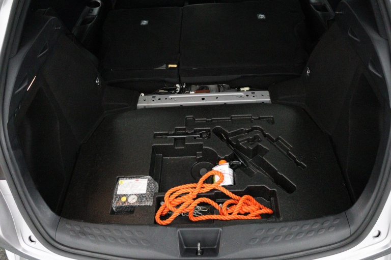 Toyota C-HR - 1.2 Bi-Tone 33