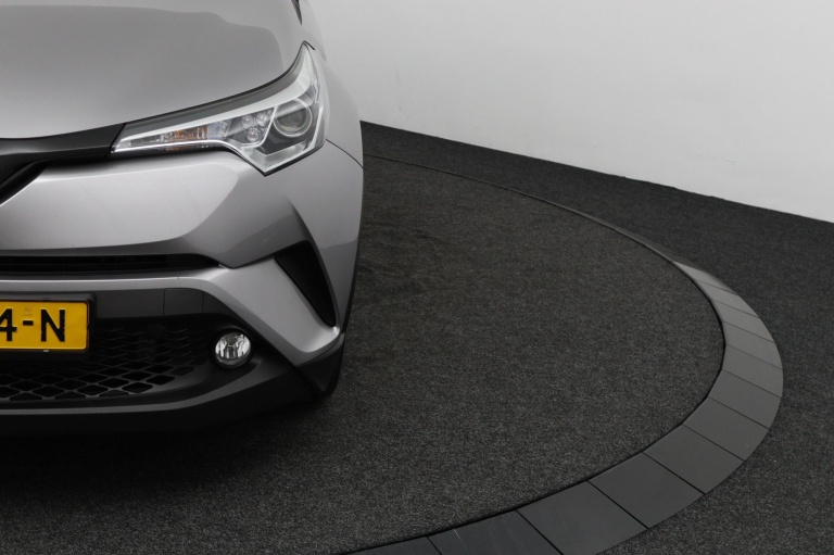 Toyota C-HR - 1.2 Bi-Tone 35