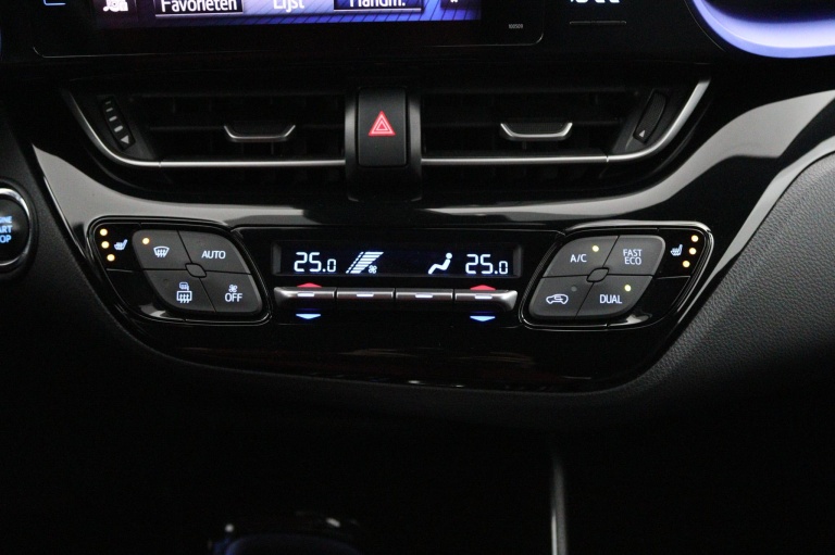 Toyota C-HR - 1.2 Bi-Tone 7