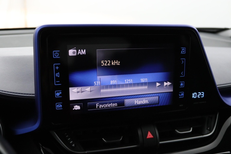 Toyota C-HR - 1.2 Bi-Tone 8