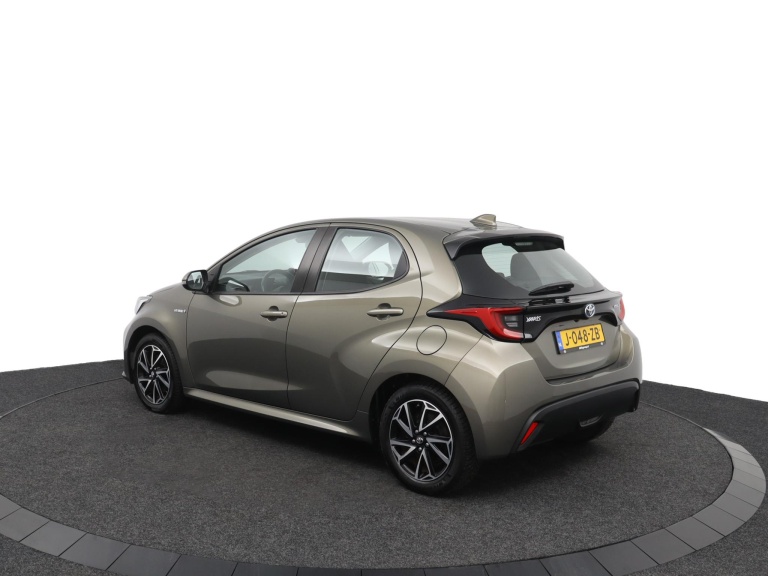 Toyota Yaris - 1.5 Hybrid Dynamic 11