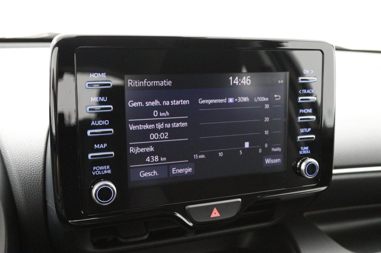 Toyota Yaris - 1.5 Hybrid Dynamic 43