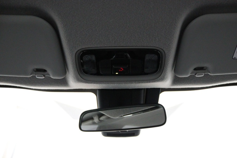 Toyota Yaris Cross - 1.5 VVT-I Benzine 31