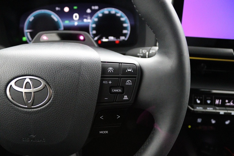 Toyota C-HR - 2.0 Plug-in Hybrid 220 Première Edition 21