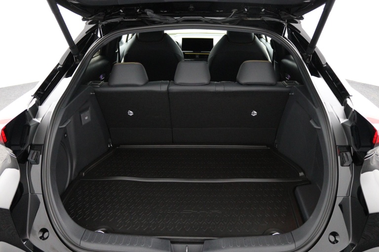 Toyota C-HR - 2.0 Plug-in Hybrid 220 Première Edition 23