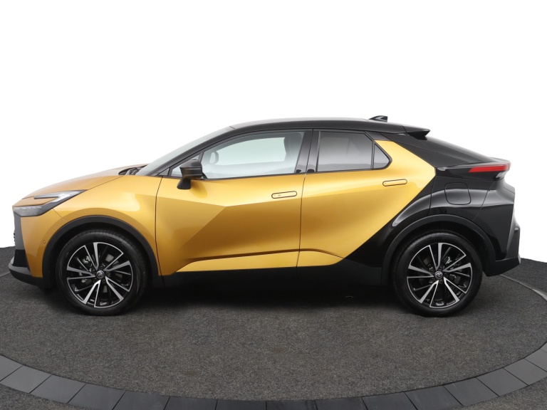 Toyota C-HR - 2.0 Plug-in Hybrid 220 Première Edition 3