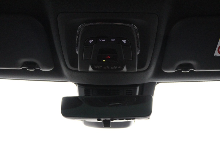 Toyota C-HR - 2.0 Plug-in Hybrid 220 Première Edition 32