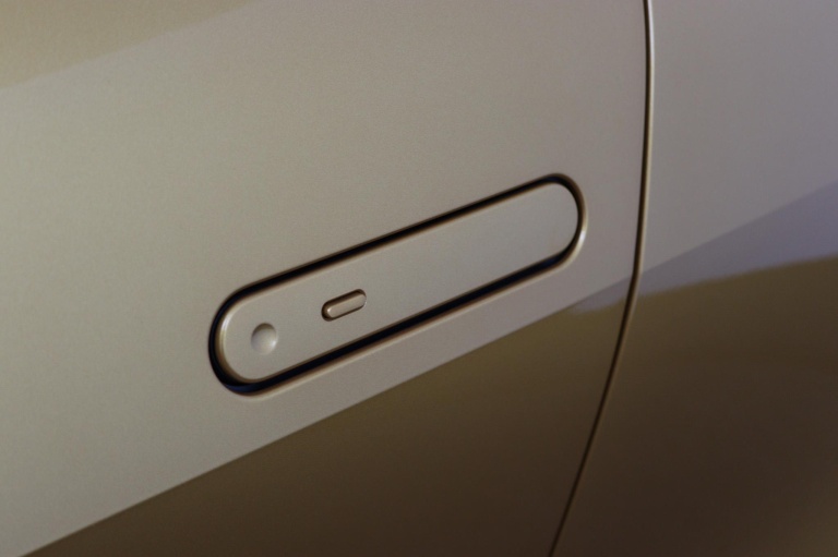 Toyota C-HR - 2.0 Plug-in Hybrid 220 Première Edition 38