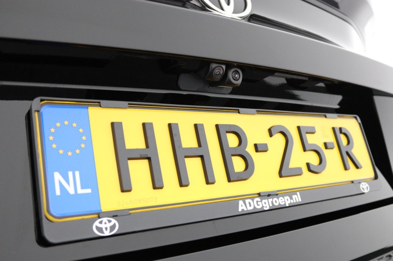 Toyota C-HR - 2.0 Plug-in Hybrid 220 Première Edition 40