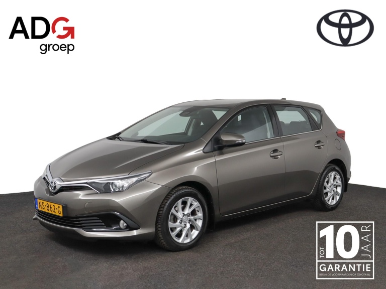 Toyota Auris - 1.2T Aspiration 1