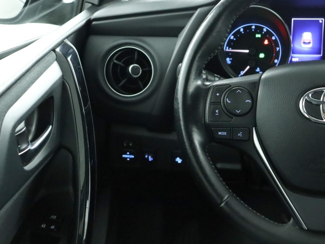 Toyota Auris - 1.2T Aspiration