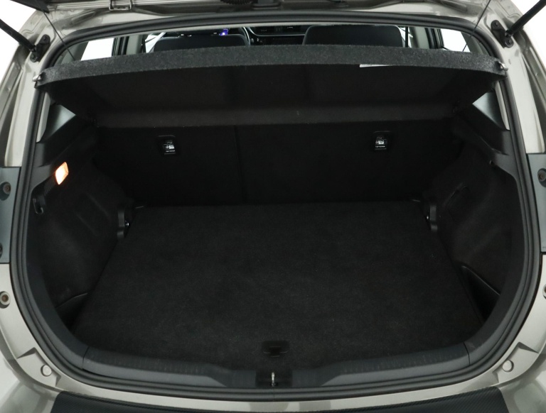 Toyota Auris - 1.2T Aspiration 22